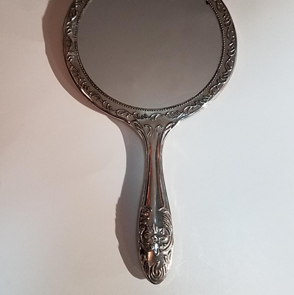 Vintage Mirror - Picture 8 of 12